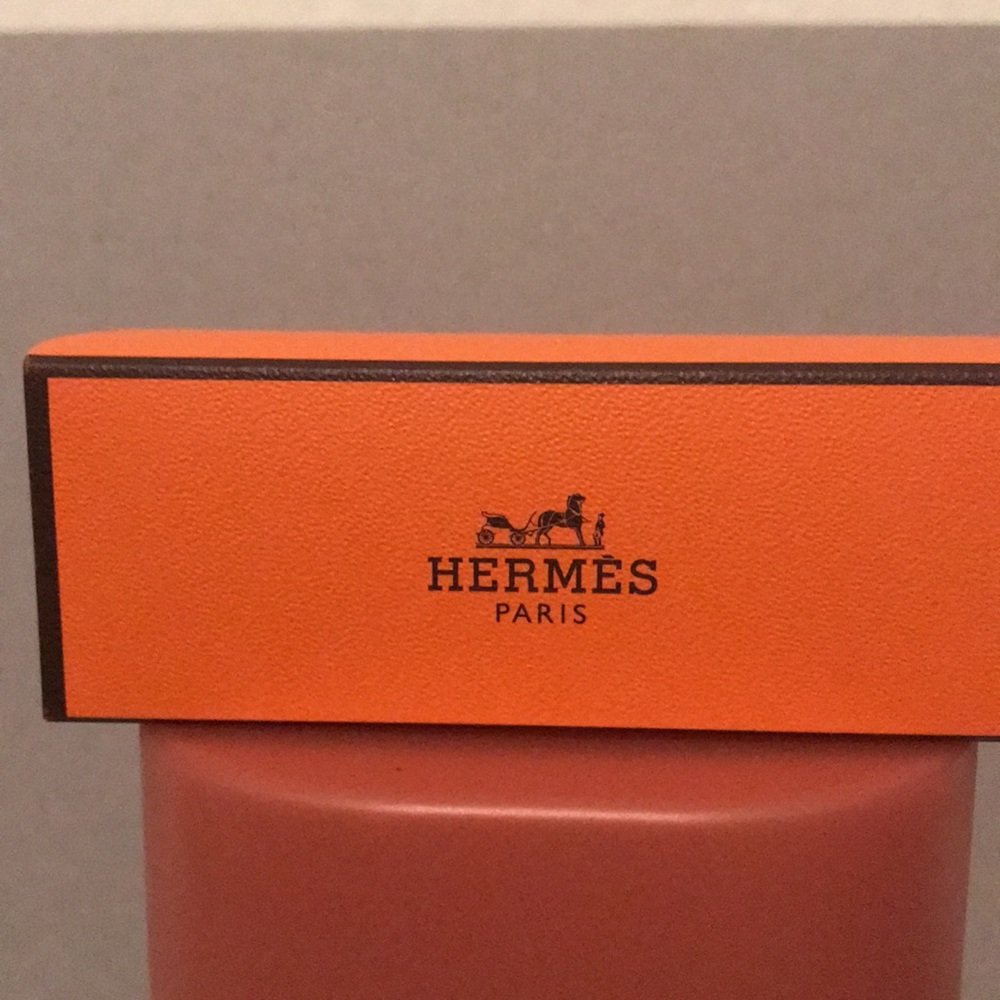 Envy alert! Last existing online of limited edition Hermes rouge Corail Fou 51 - Picture 9 of 10